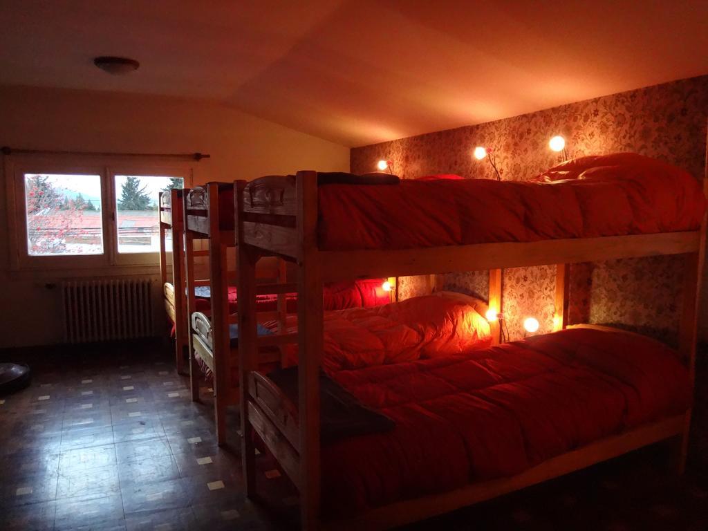Sofi'S Hostel San Carlos de Bariloche Bilik gambar